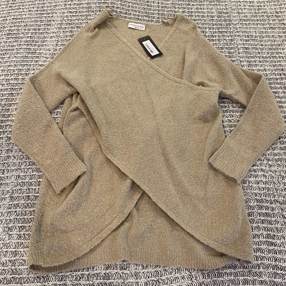 Silver Icing Under Wraps Sweater - Picture 3 of 3
